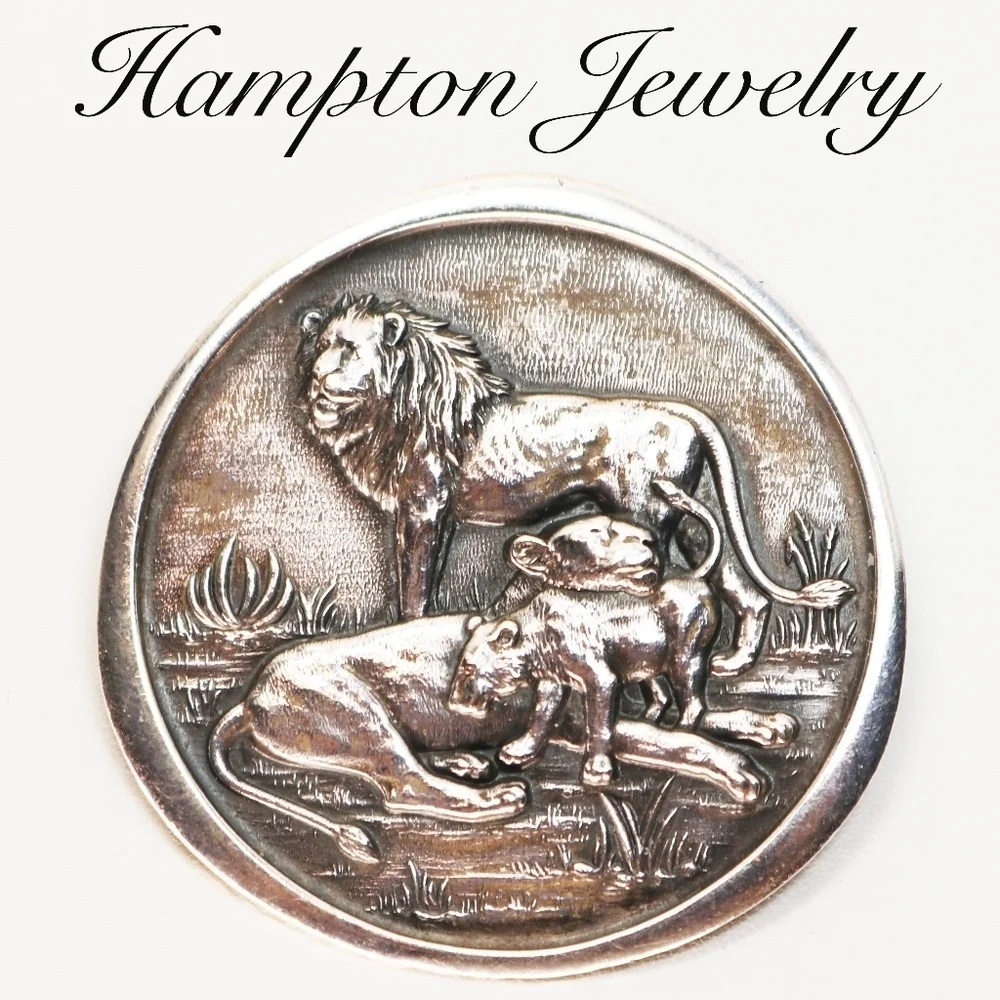 Vintage Silver Lion Brooch